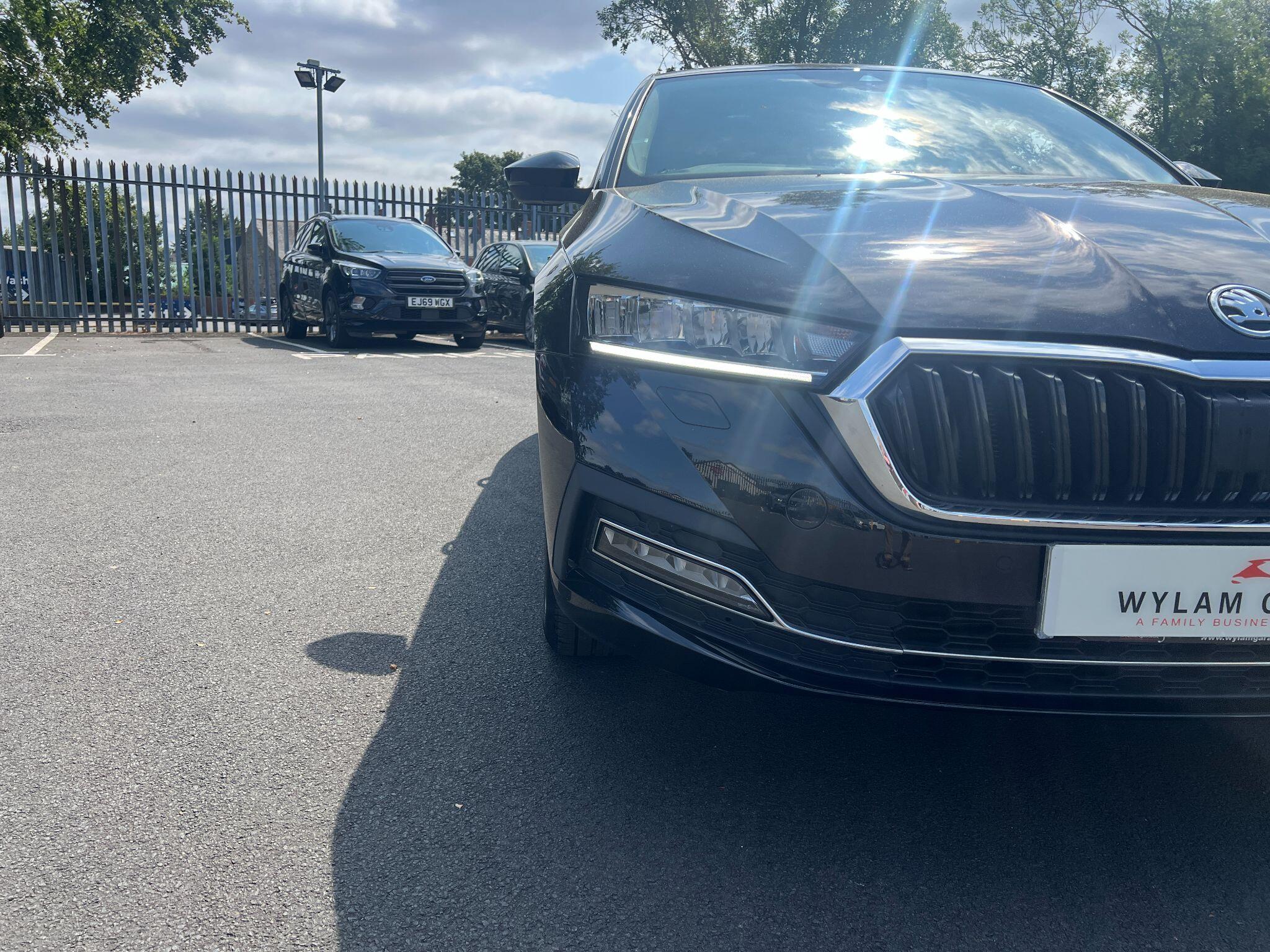 Skoda Octavia view 2