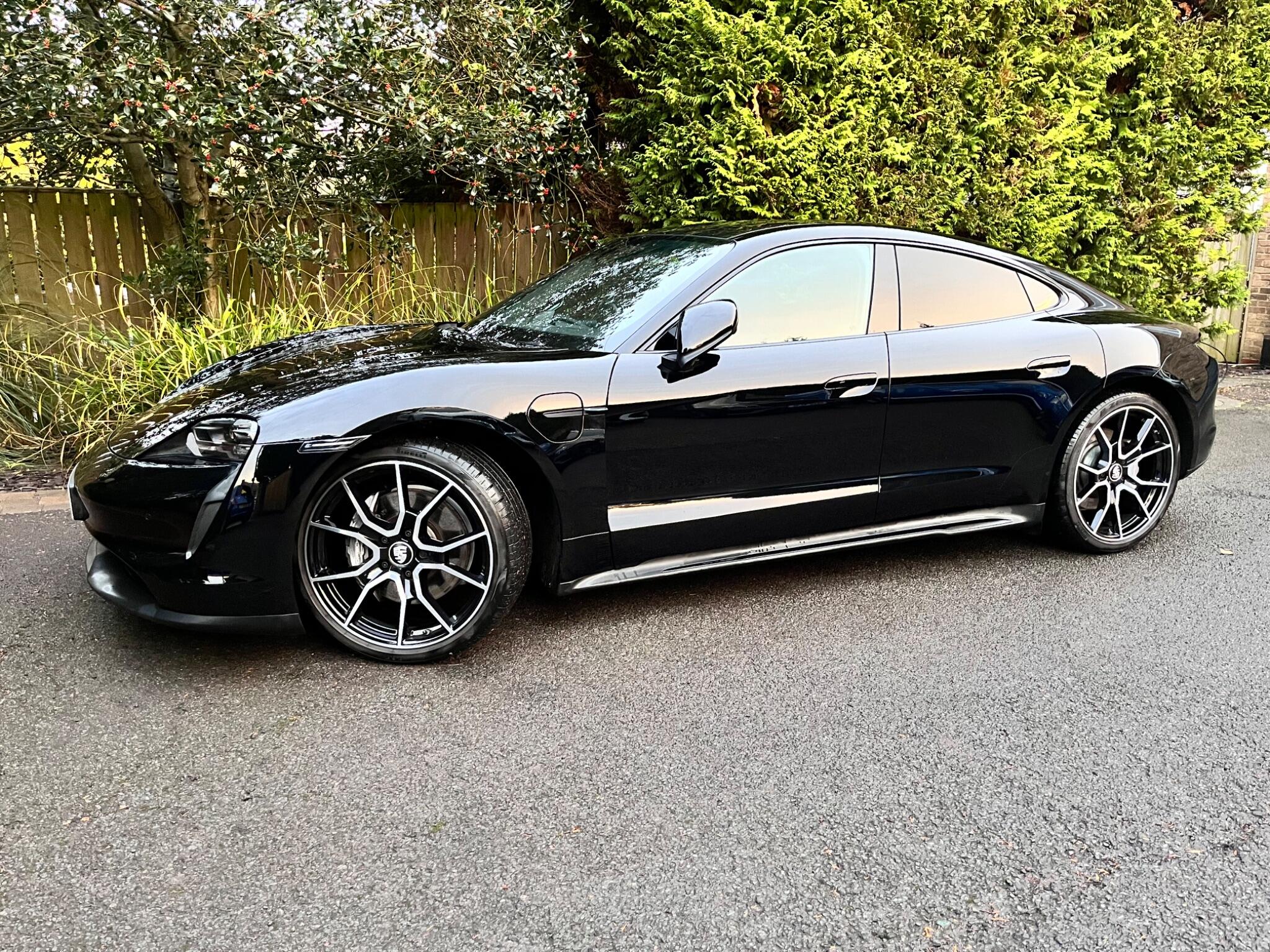 Porsche Taycan view 7