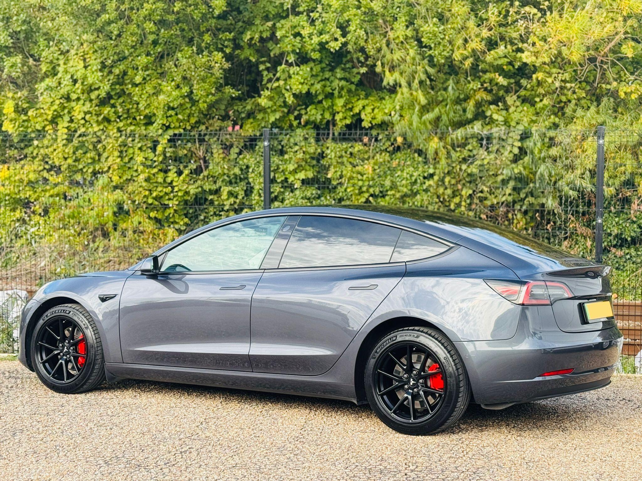 Tesla Model 3 view 12