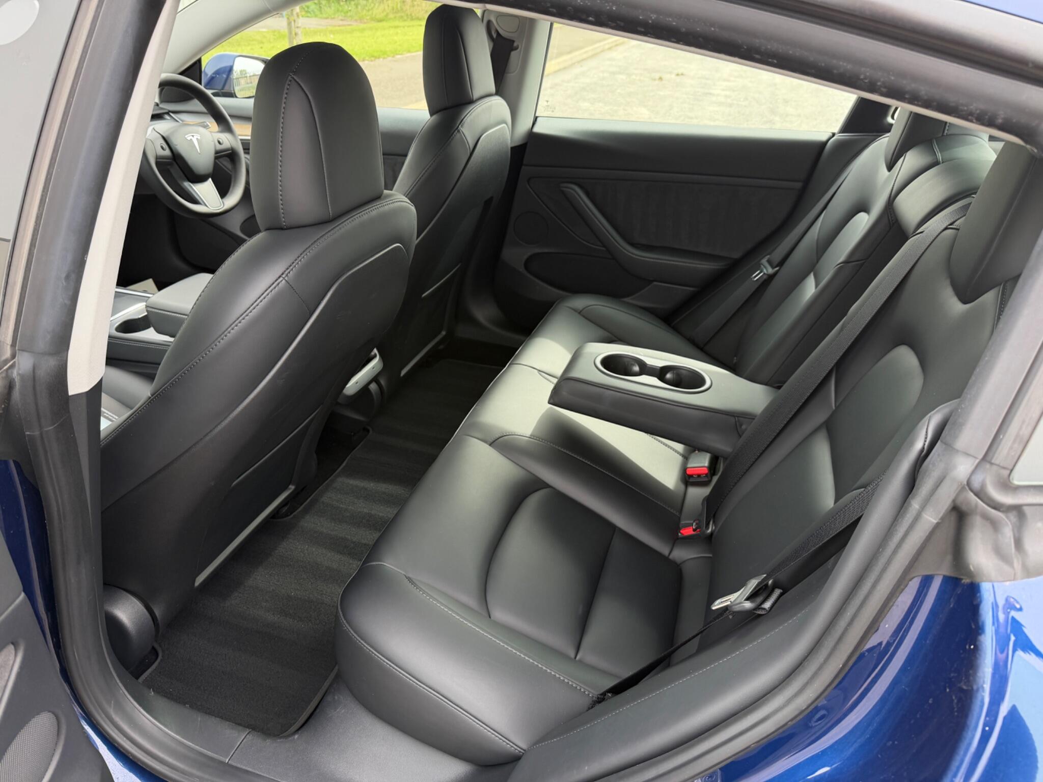 Tesla Model 3 view 38