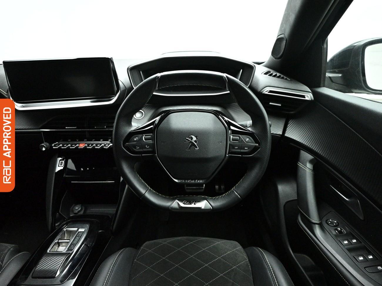 Peugeot E-2008 view 10