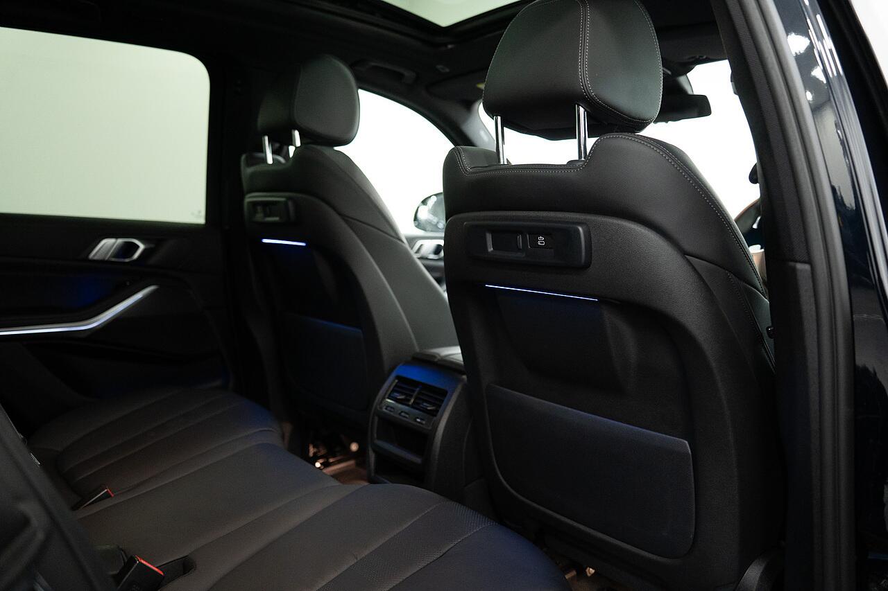 BMW X5 view 27