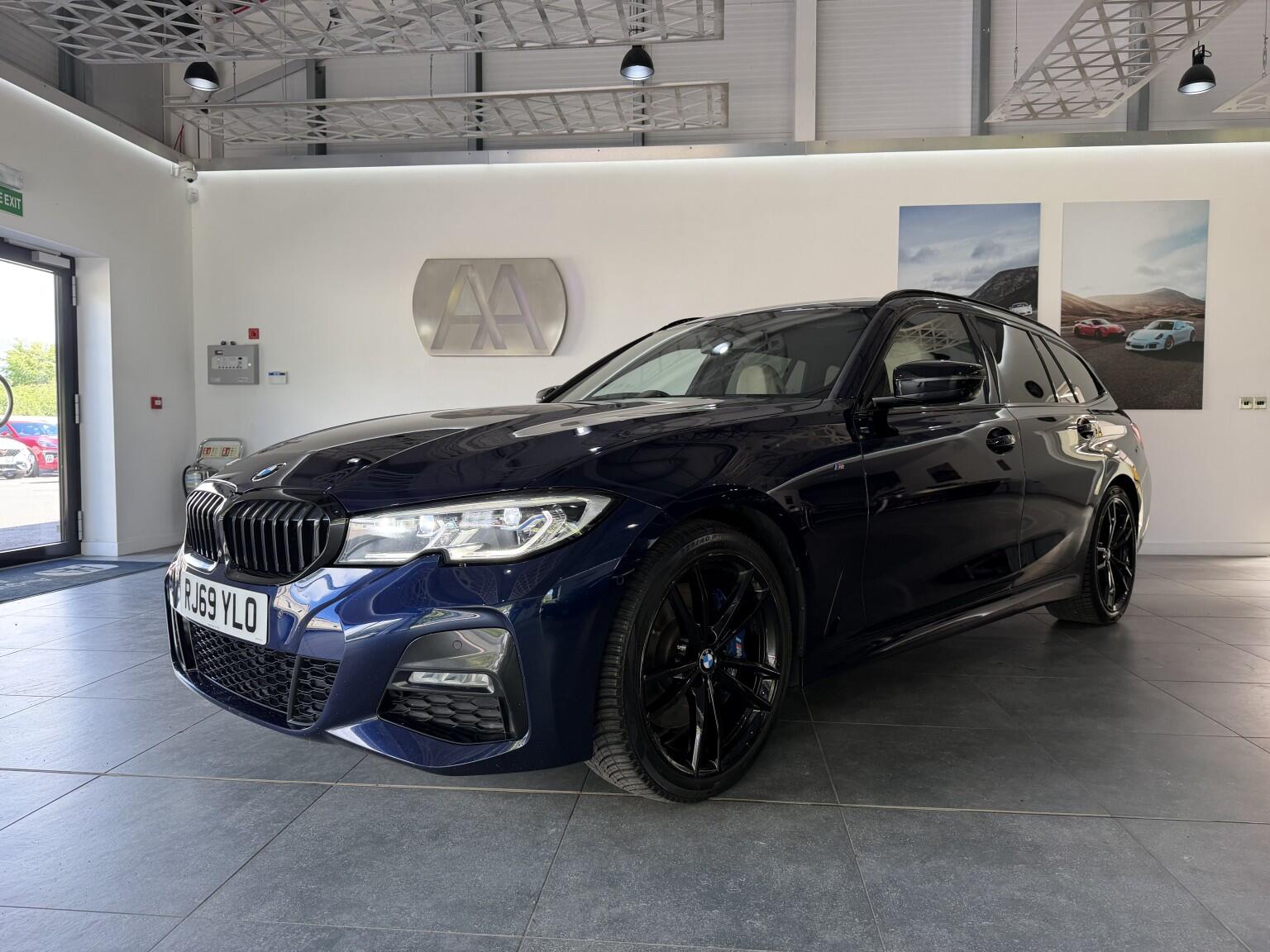 BMW 3 Series view 27