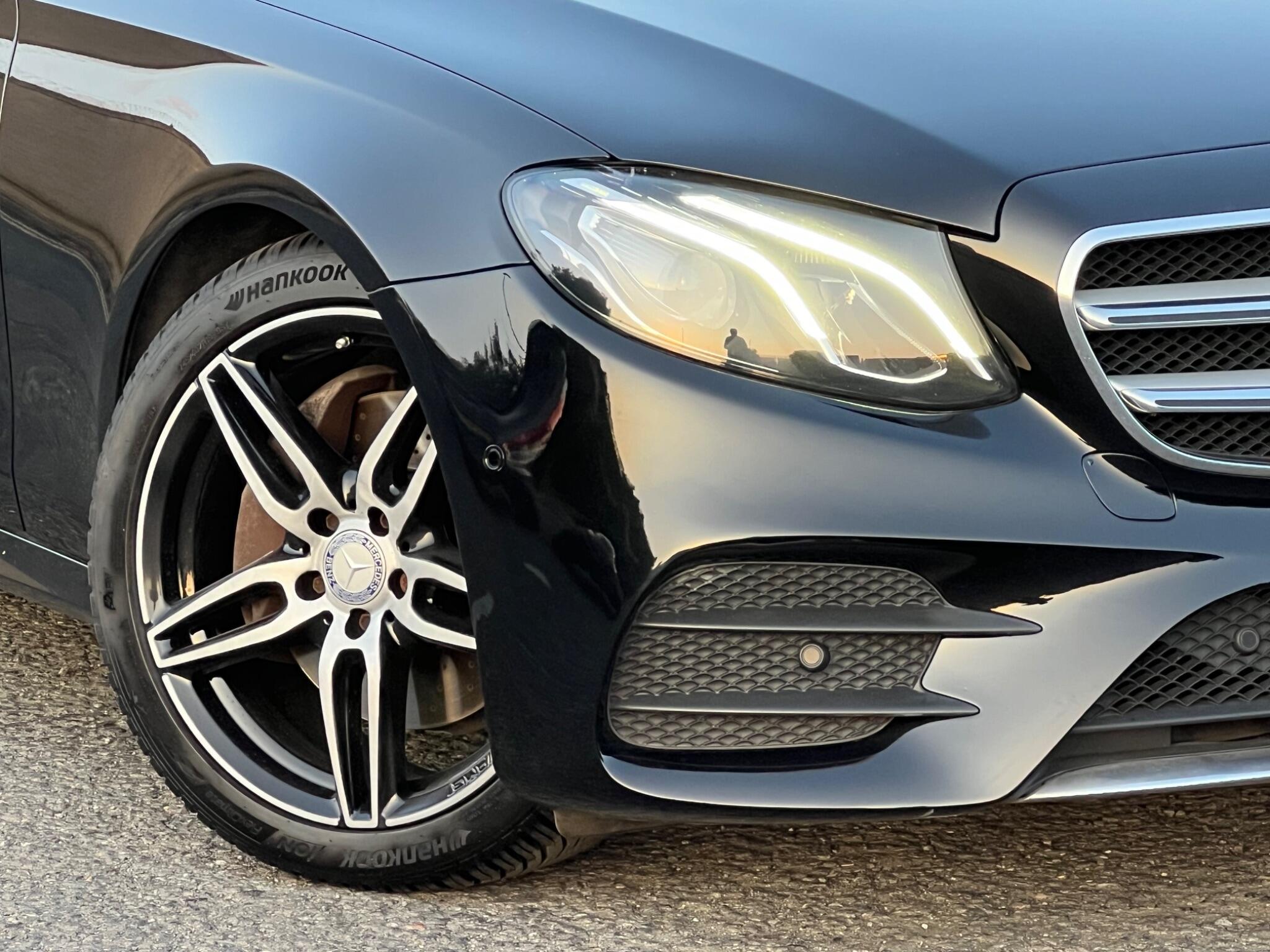 Mercedes-Benz E Class view 36