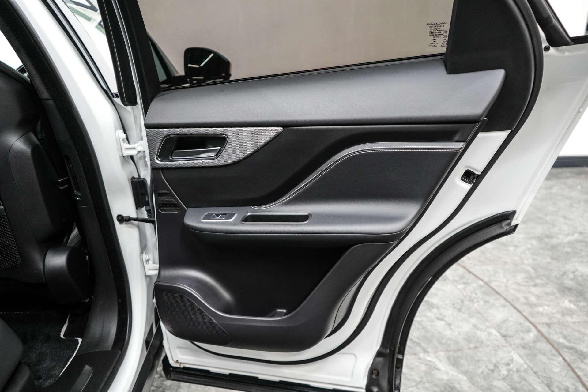 Jaguar F-Pace view 22