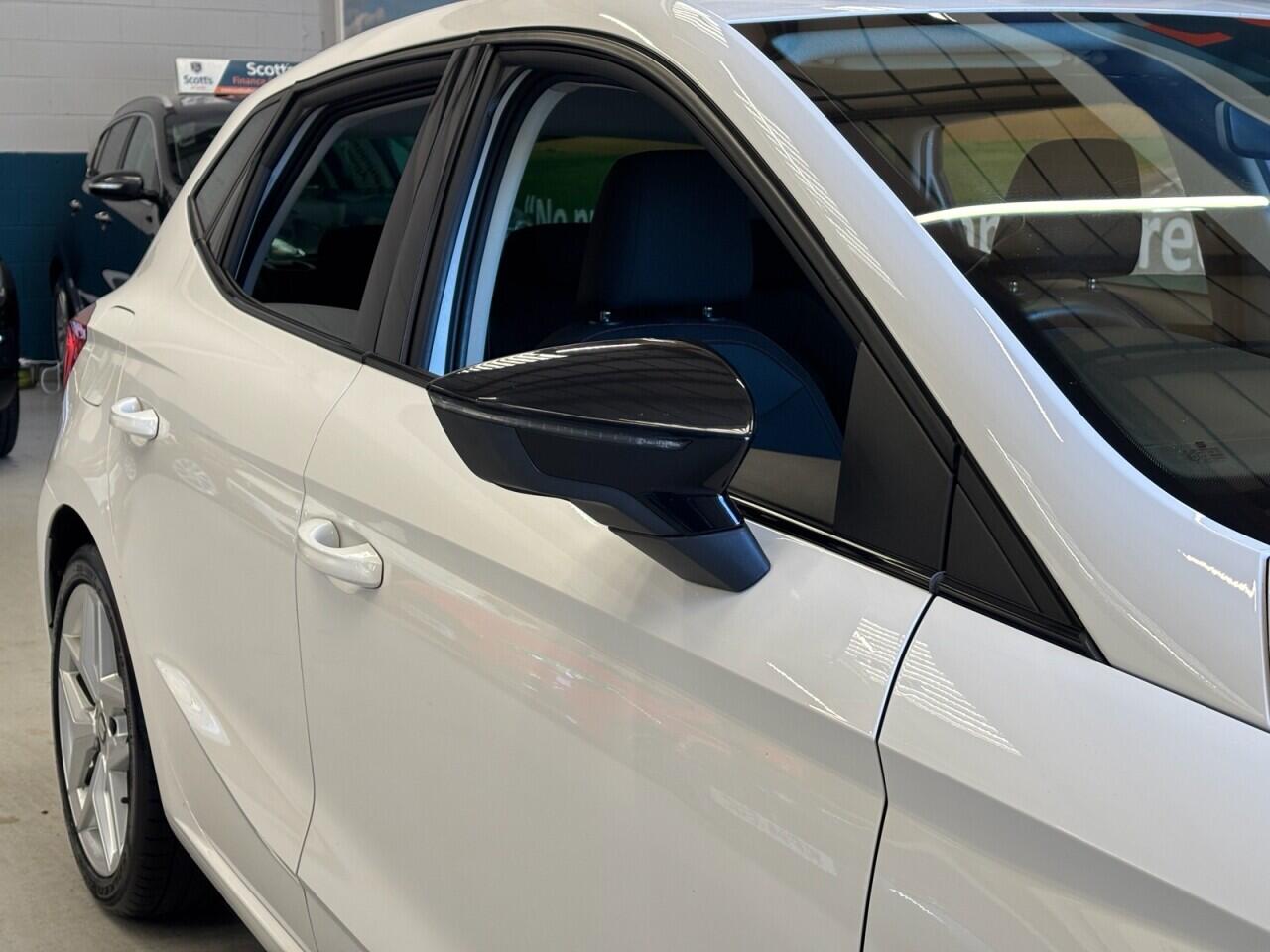 SEAT Ibiza view 45