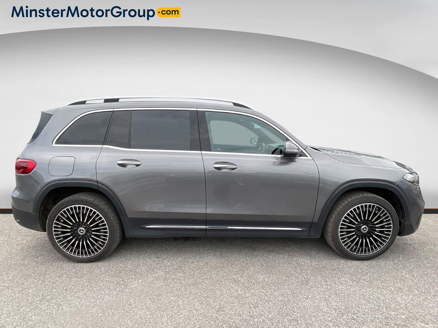Mercedes-Benz Eqb view 2