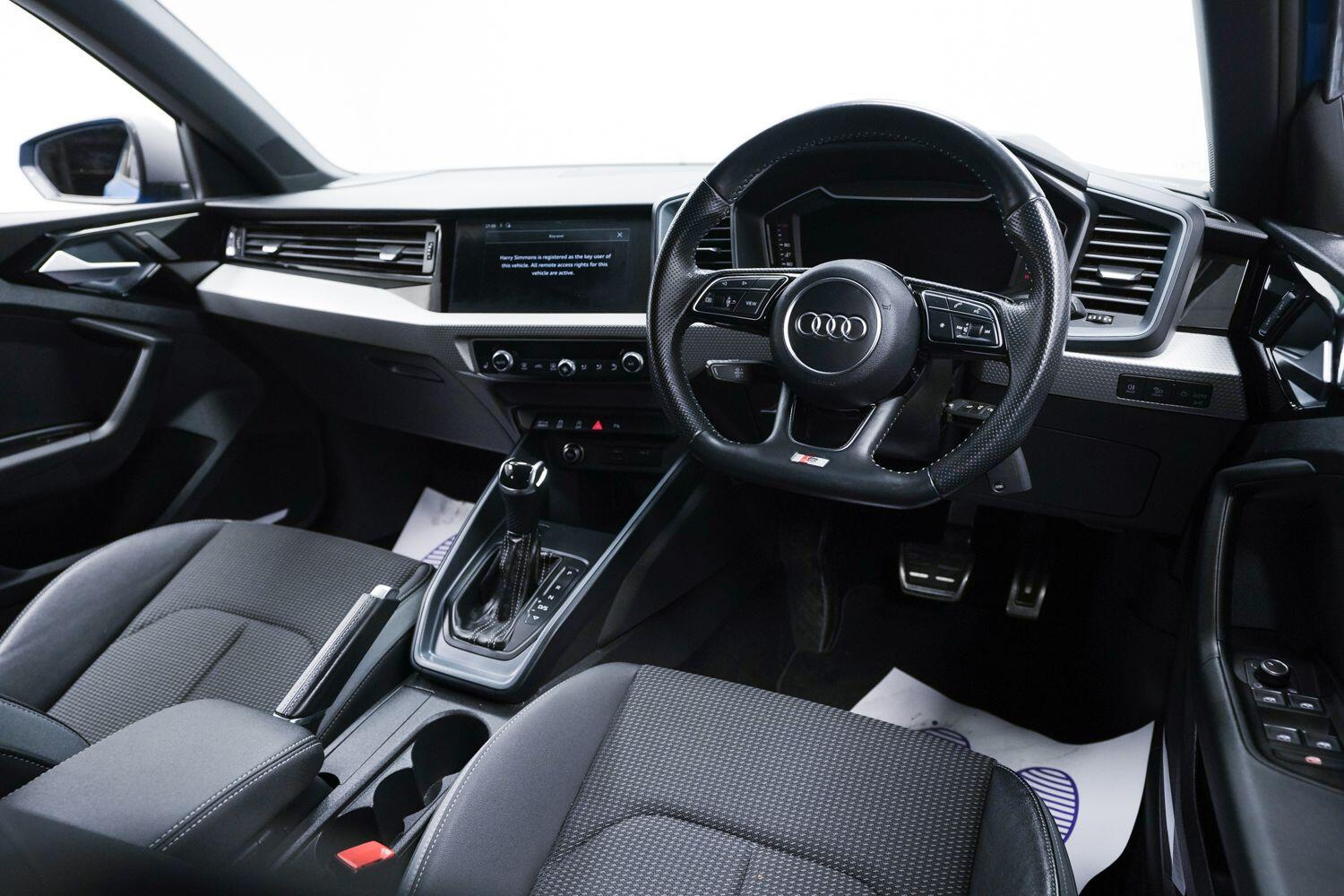 Audi A1 view 9