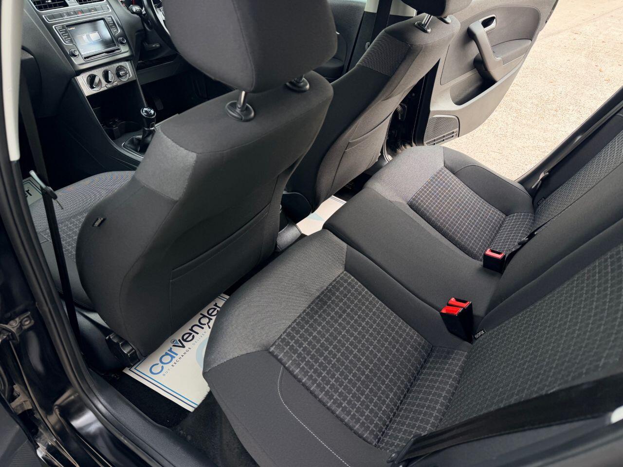 Volkswagen Polo view 19