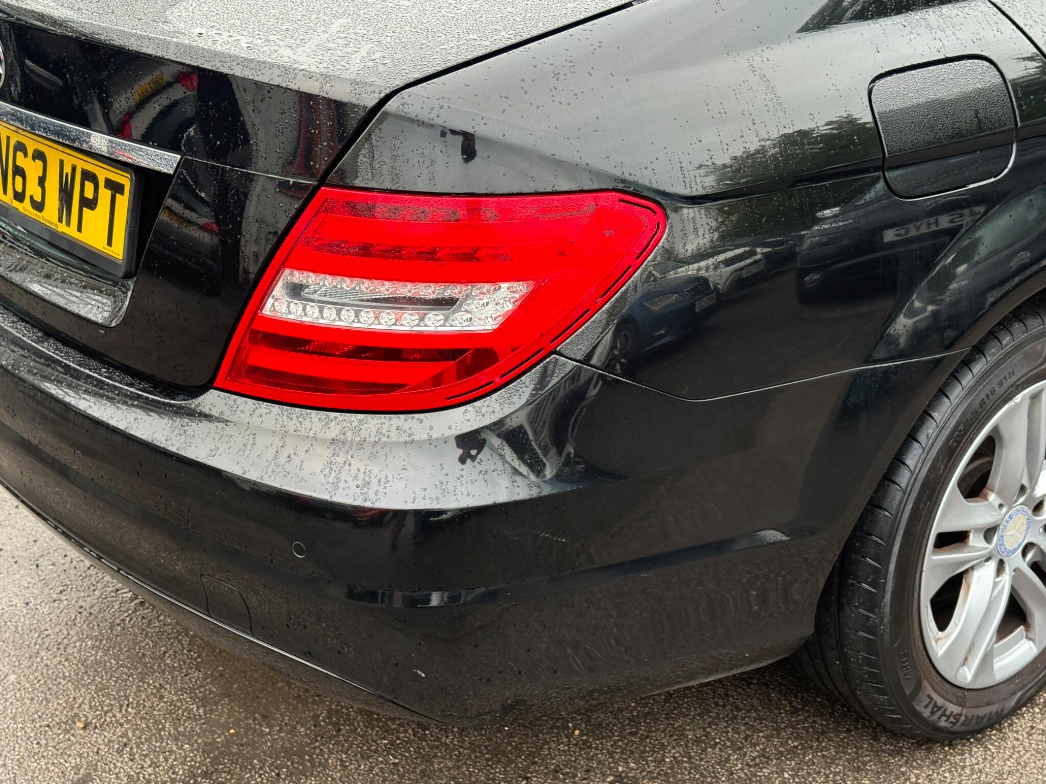 Mercedes-Benz C Class - Image 23