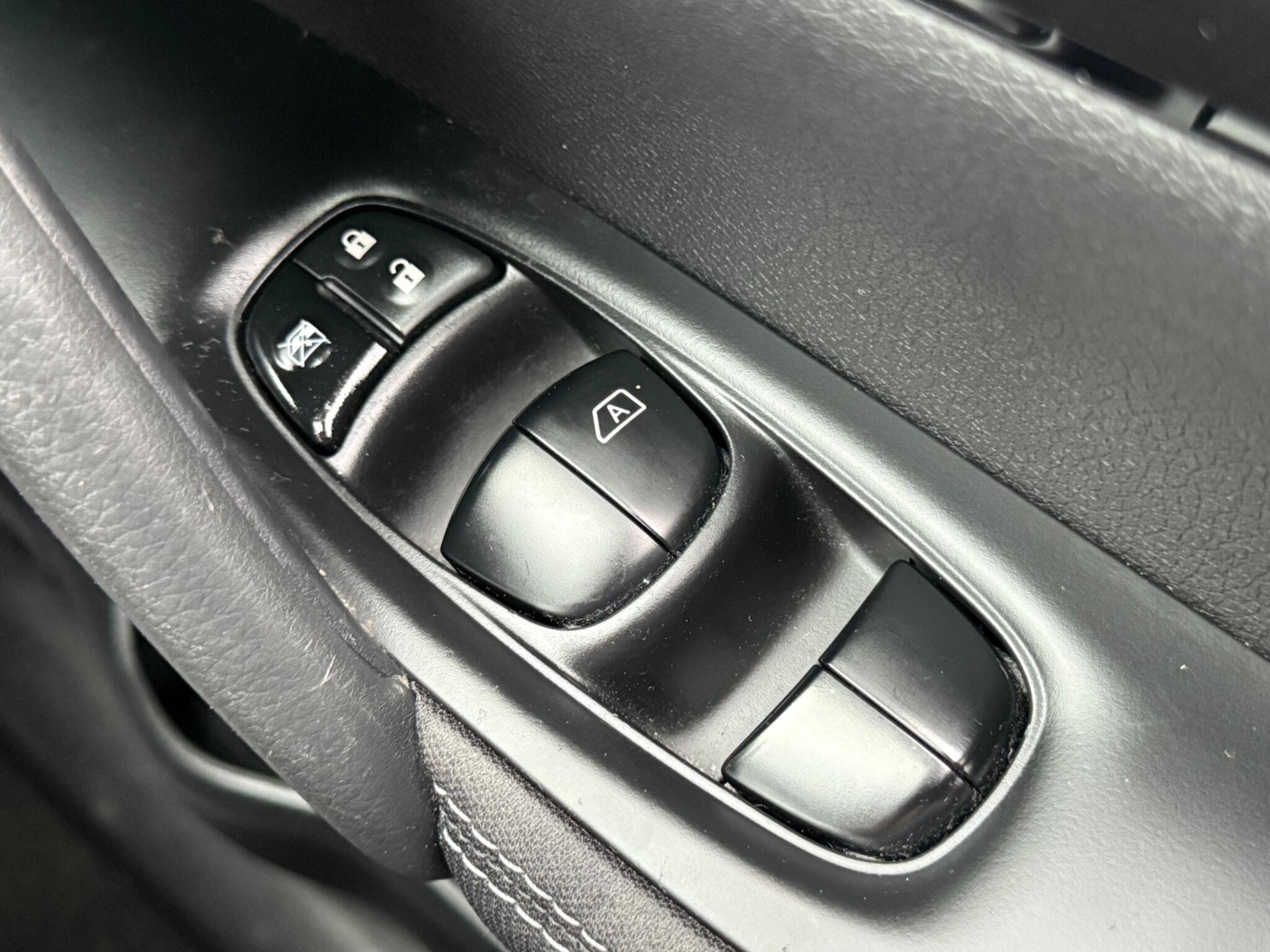 Nissan Qashqai - Image 77