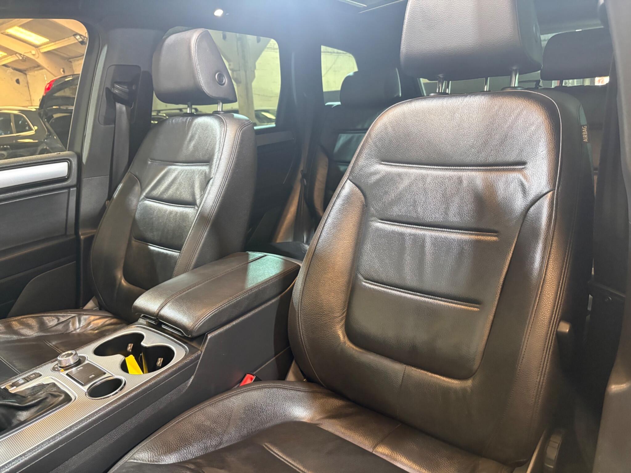 Volkswagen Touareg view 56