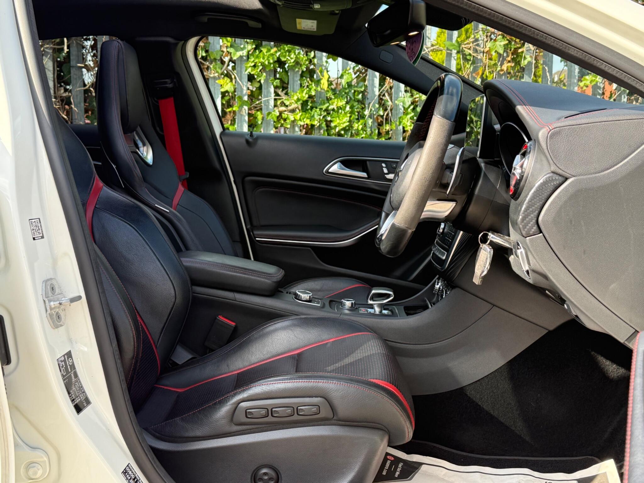 Mercedes-Benz A Class view 24