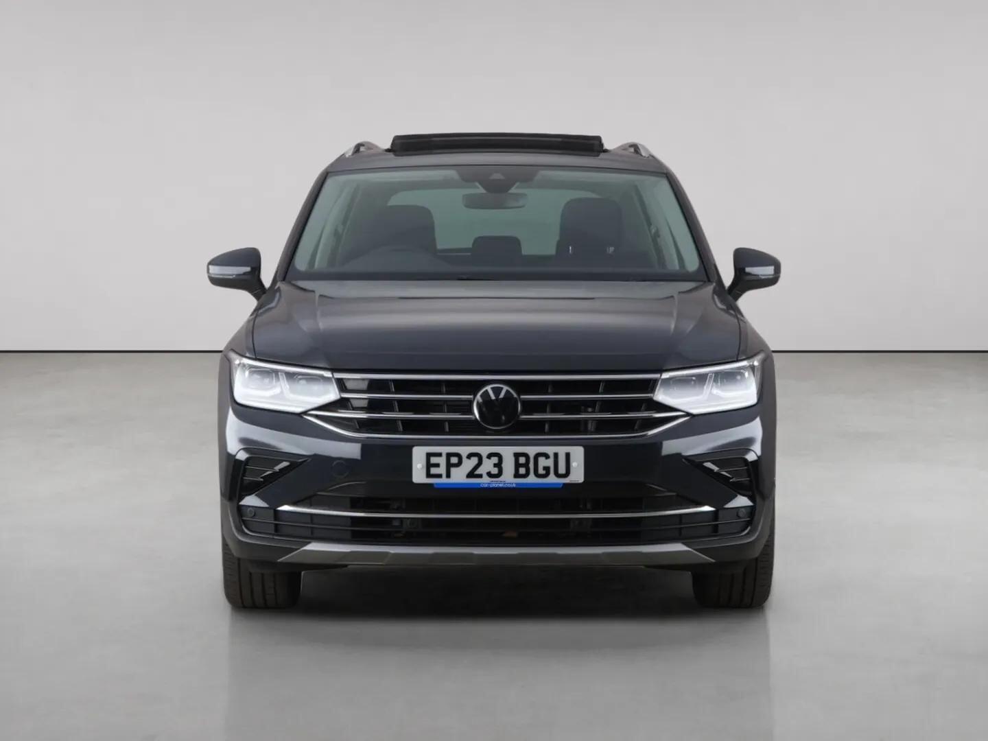 Volkswagen Tiguan view 5