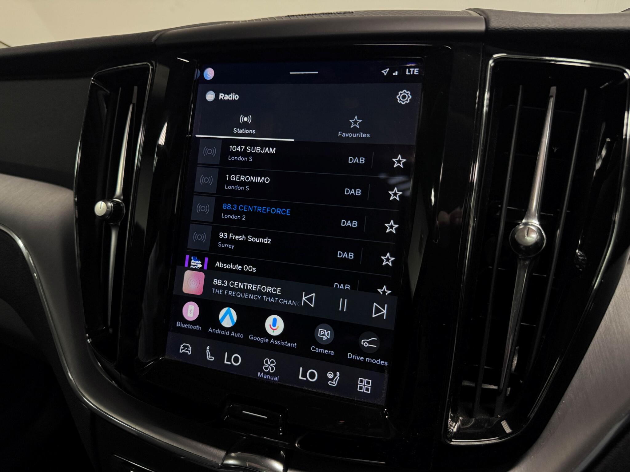 Volvo XC60 view 52