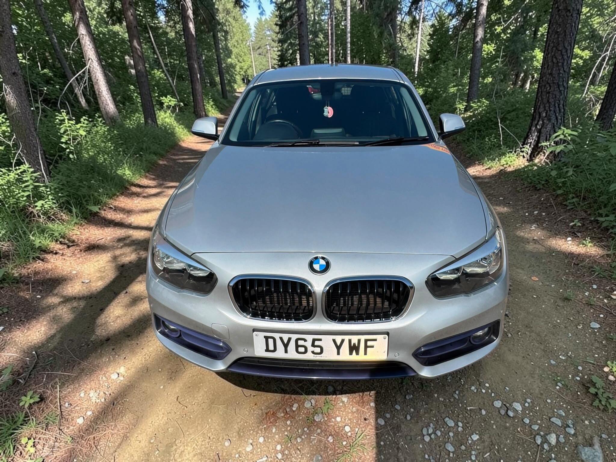 BMW 1 Series view 2