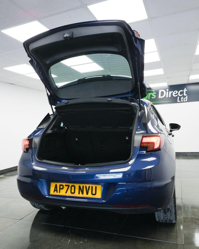 Vauxhall Astra view 8