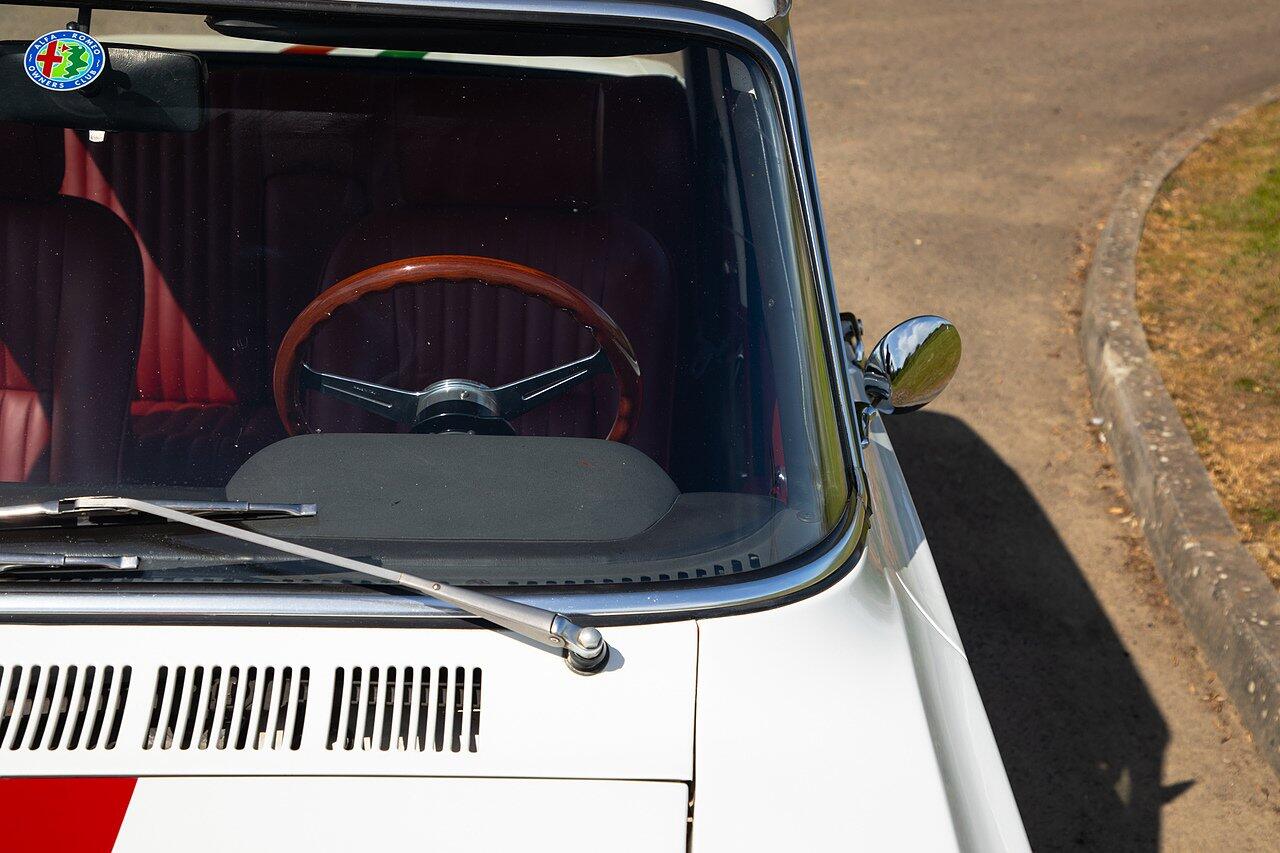 Alfa Romeo Giulia view 85