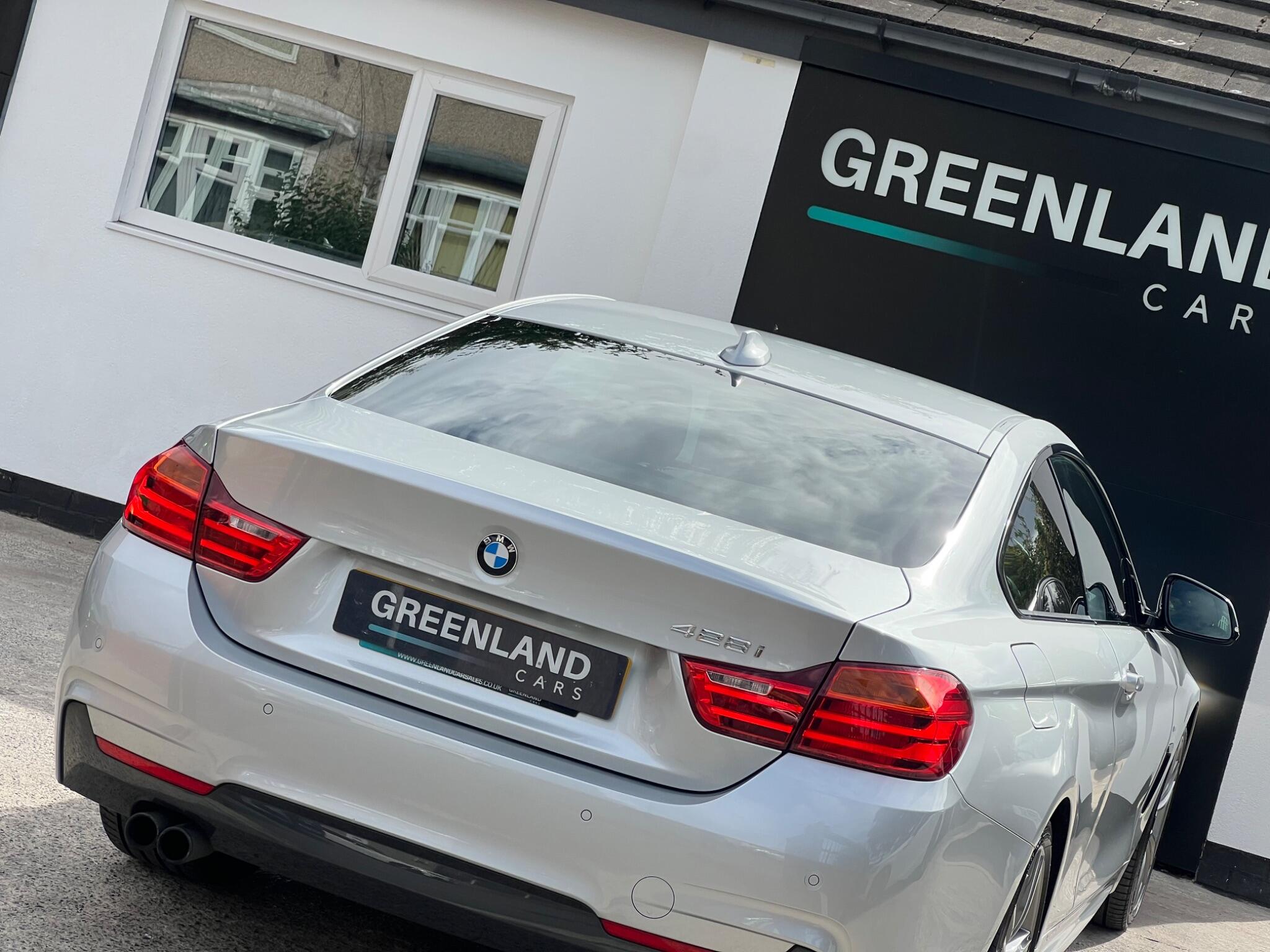 BMW 4 Series view 16