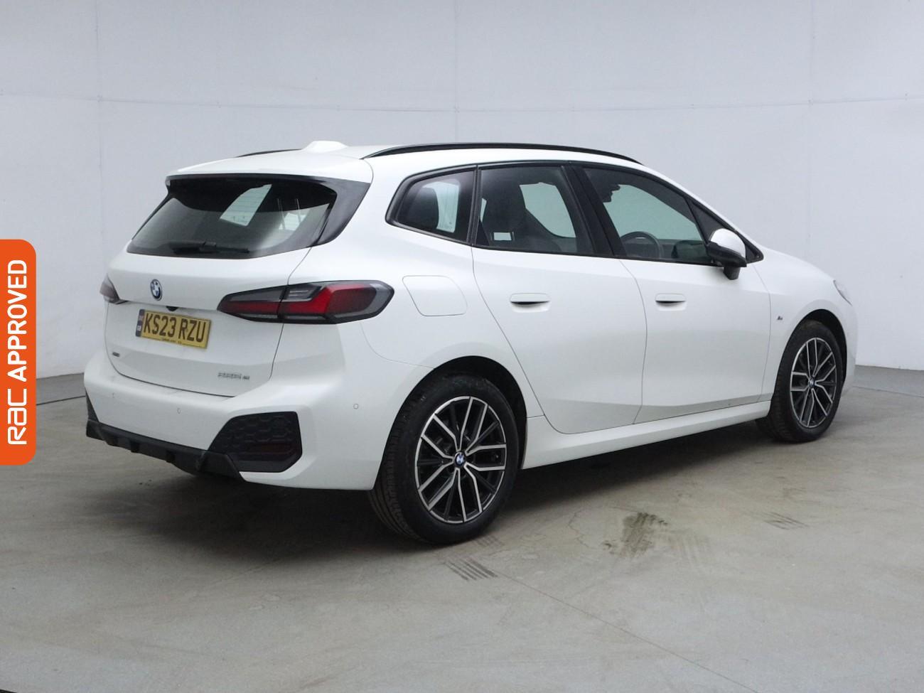 BMW 2 Series view 32