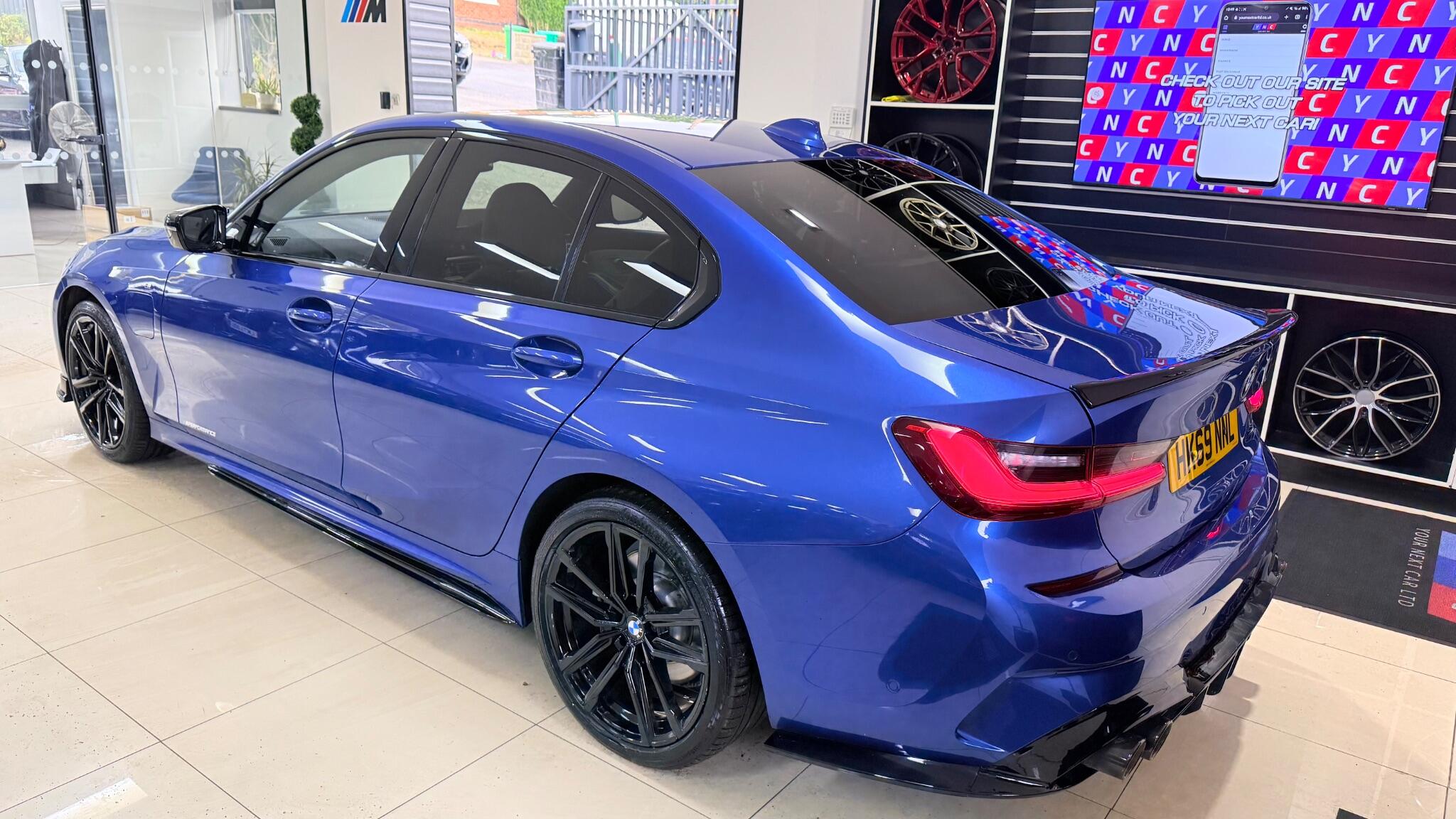 BMW 3 Series view 36