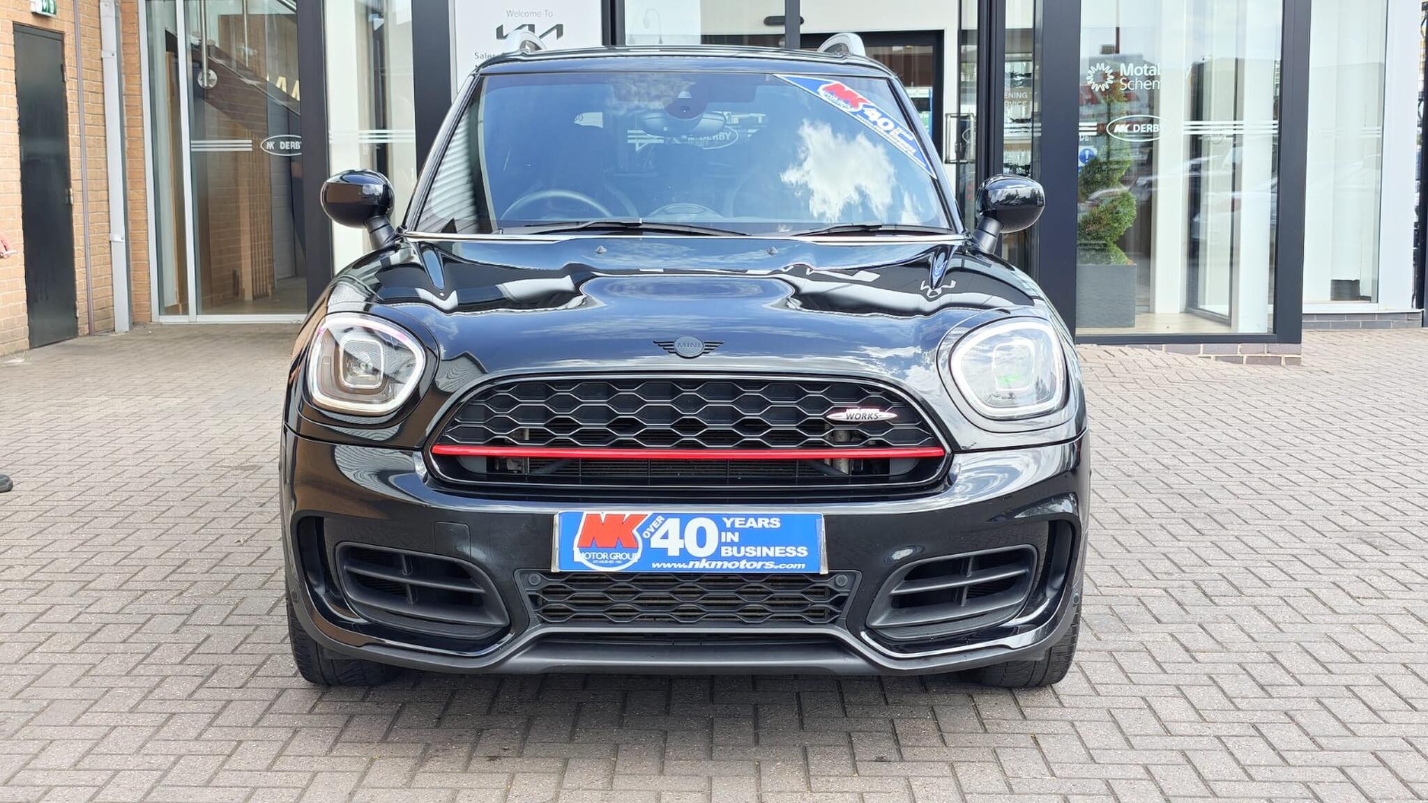 Mini Countryman view 3