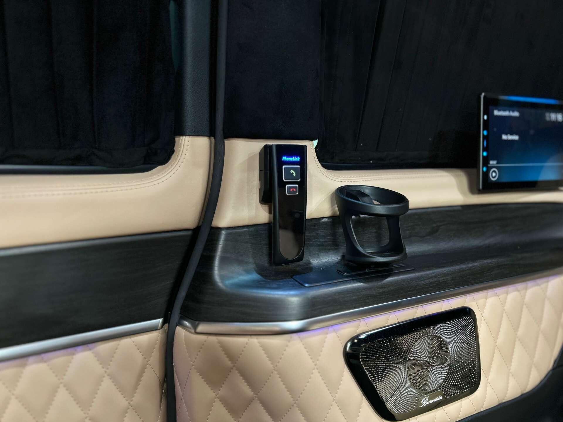 Mercedes-Benz V Class view 12