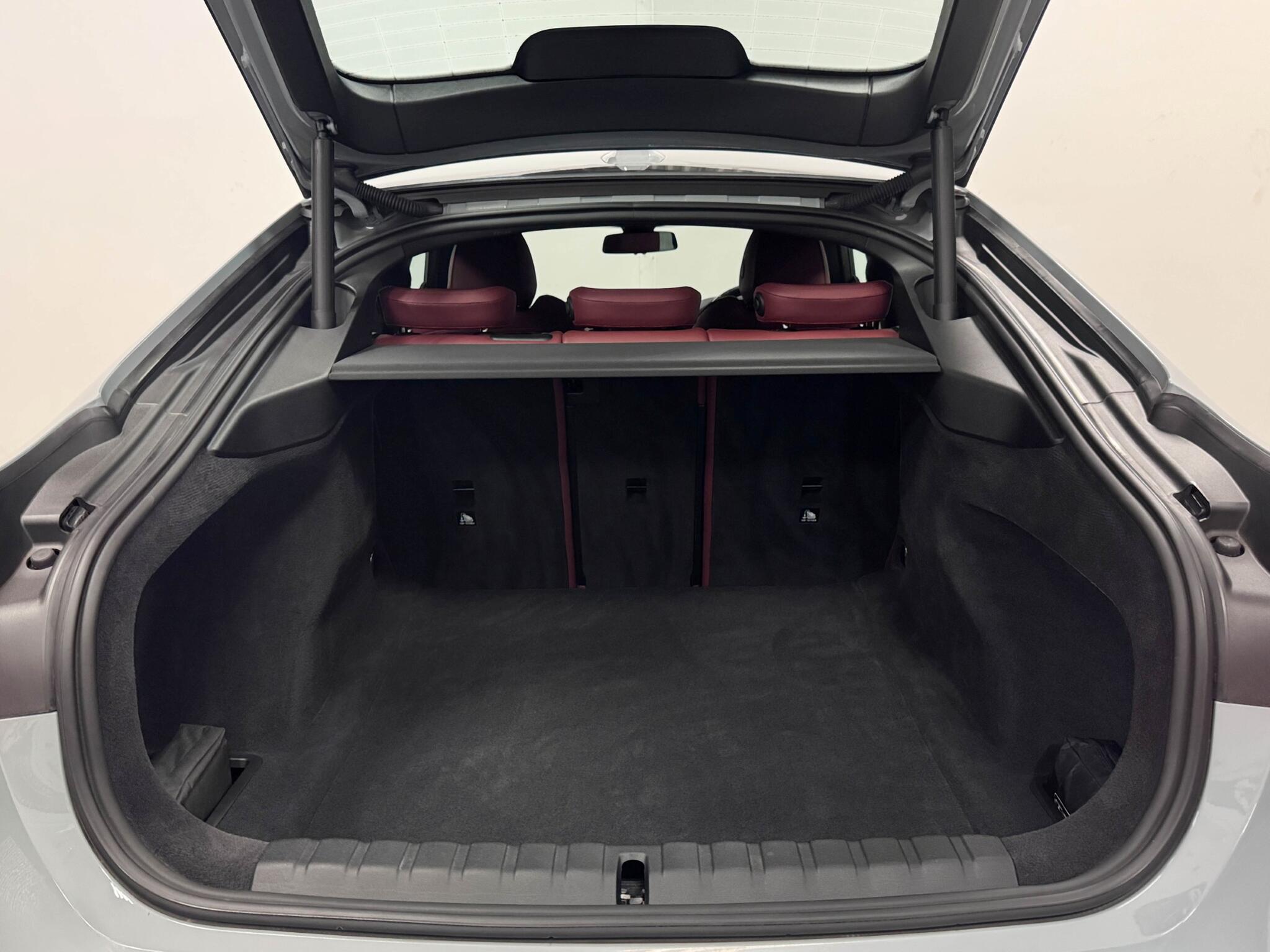 BMW 4 Series view 7