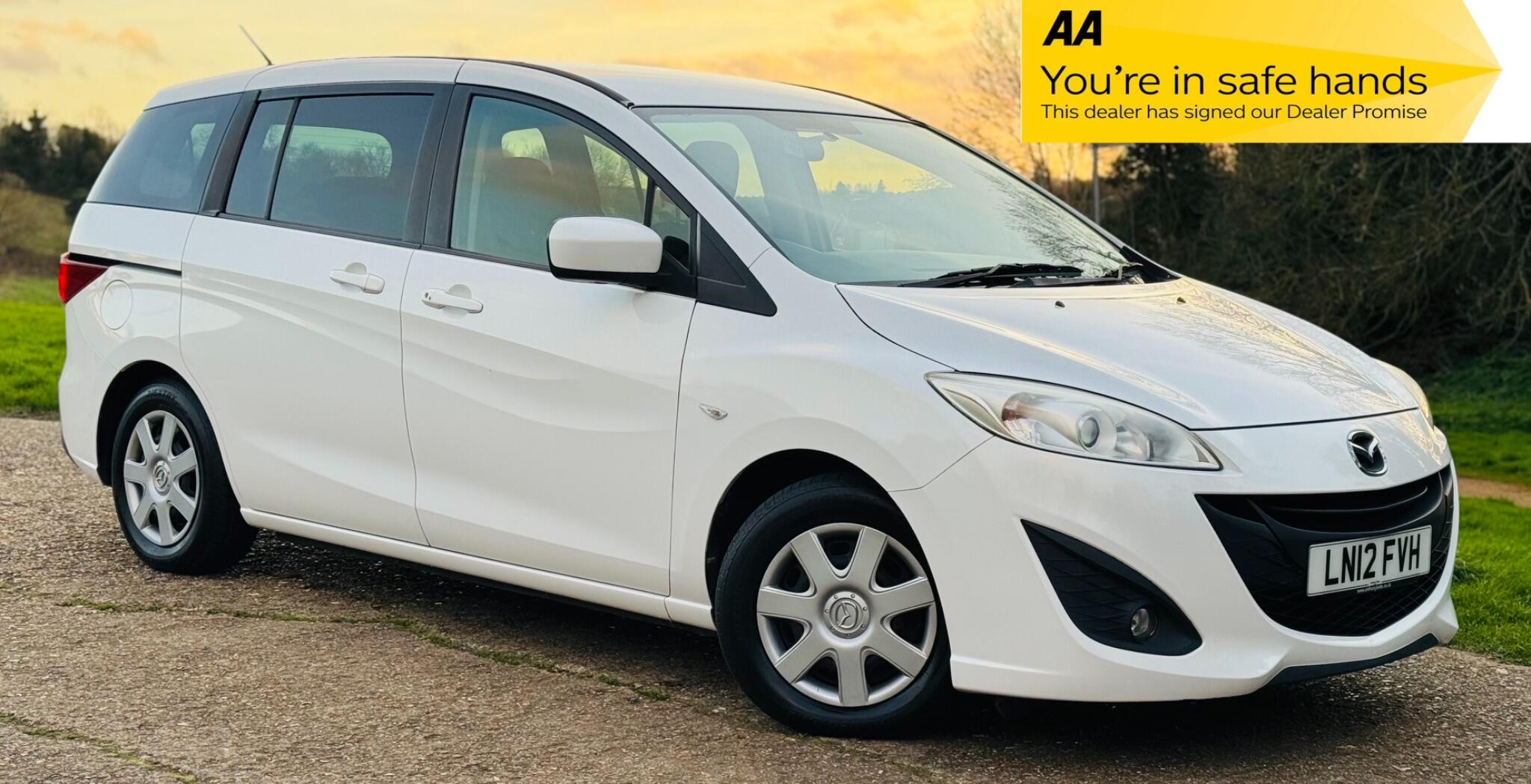 2012 Mazda Mazda5 image 1