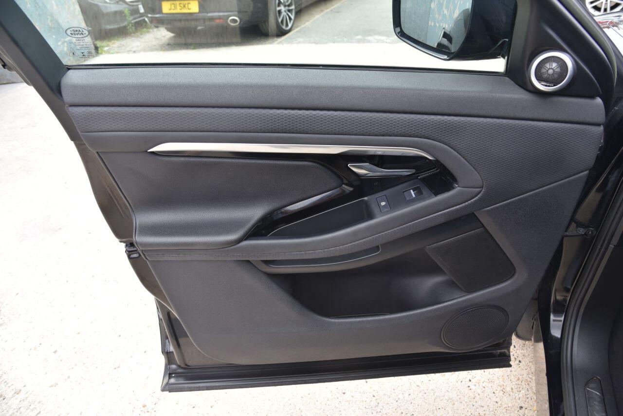 Land Rover Range Rover Evoque view 58