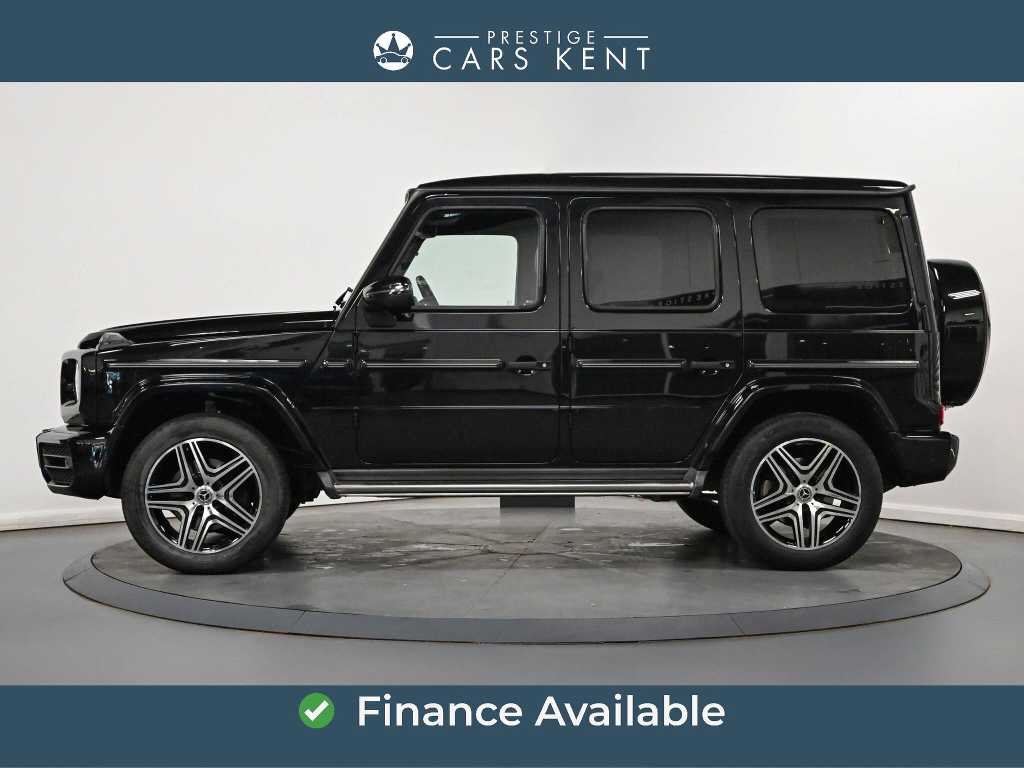 Mercedes-Benz G-Class view 4