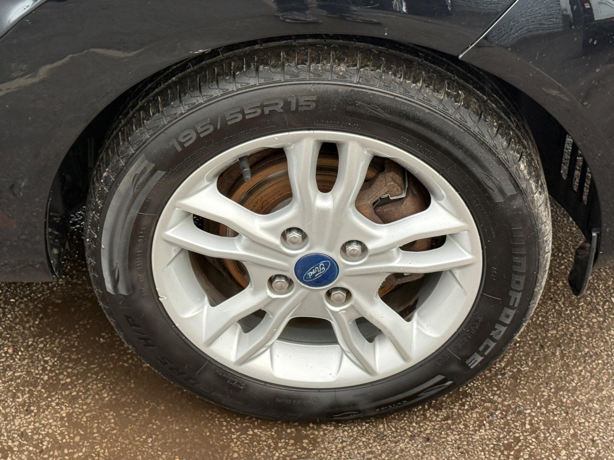 Ford Fiesta - Image 29