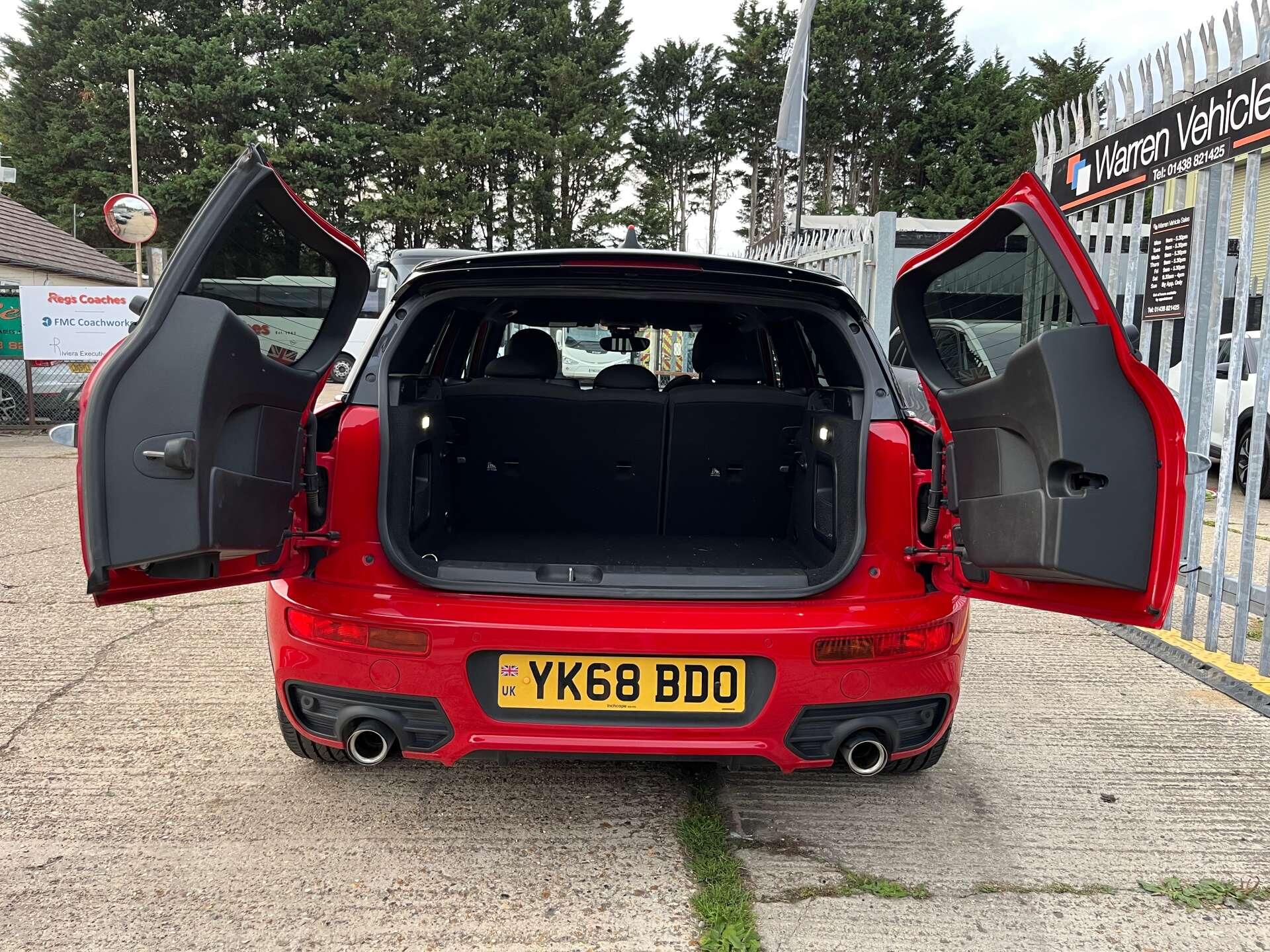 Mini Clubman view 11