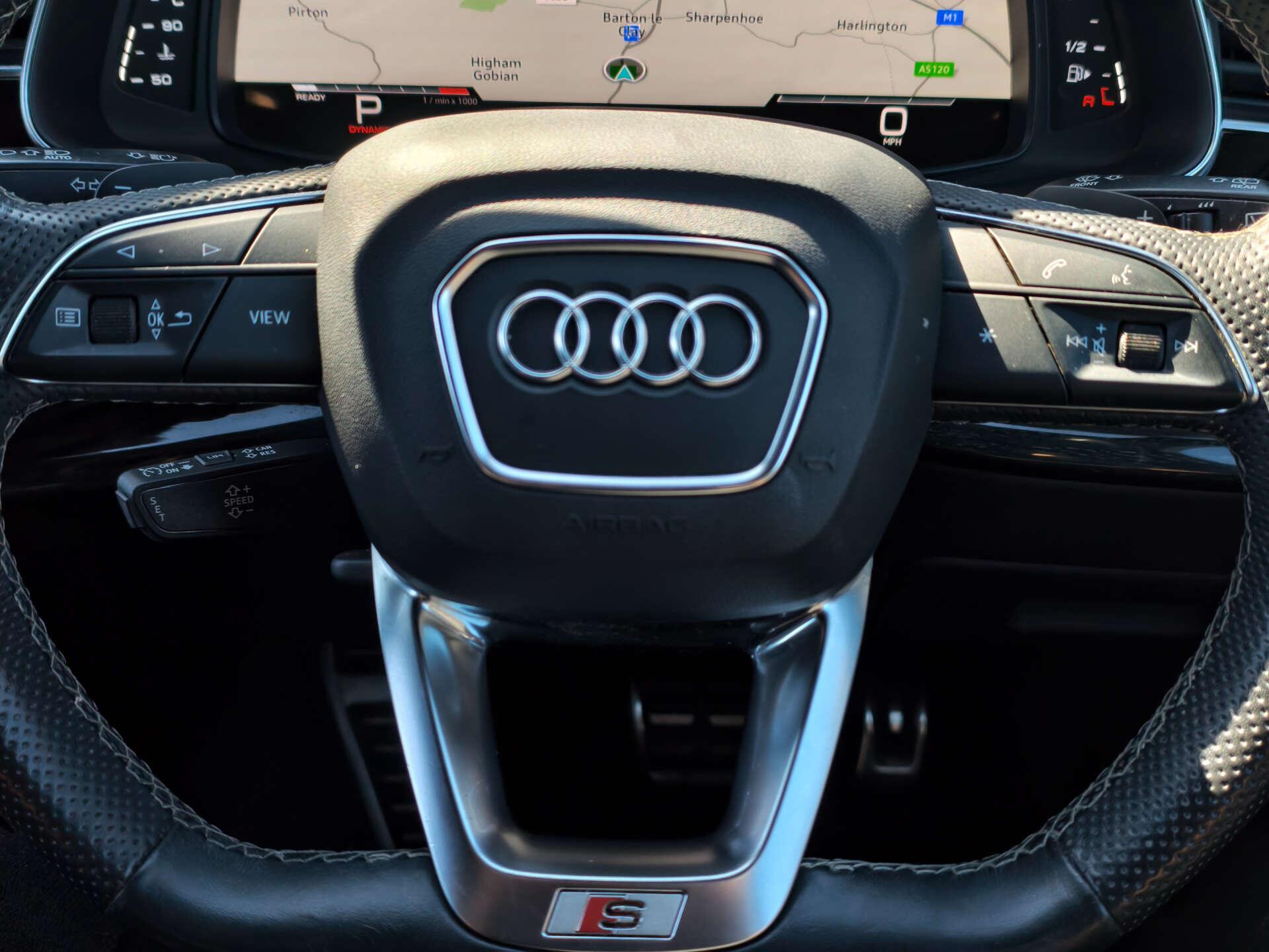 Audi SQ7 view 39