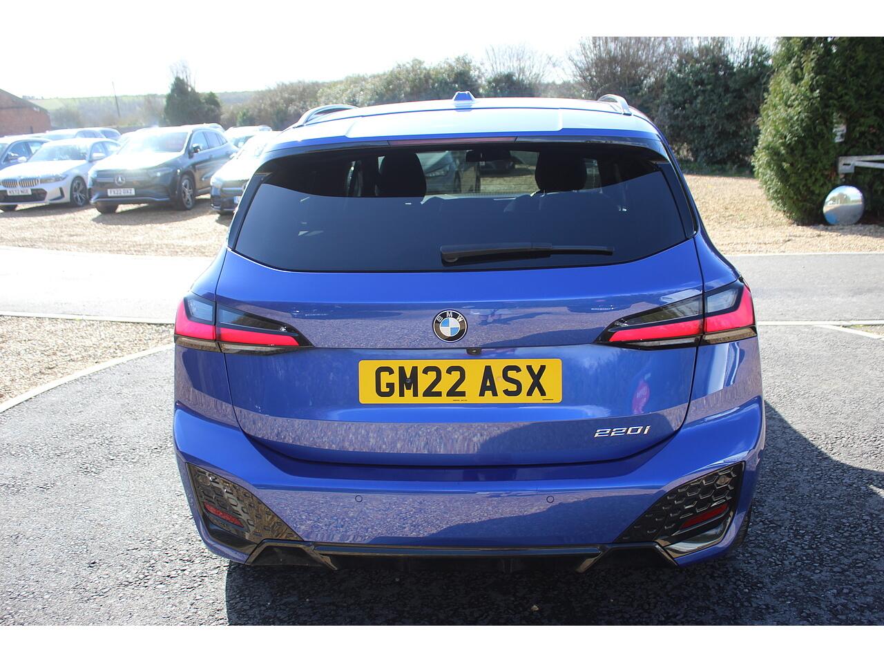 BMW 2 Series Active Tourer view 11