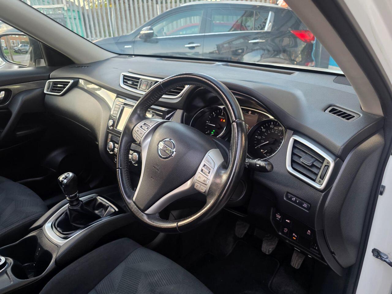 Nissan X-Trail view 9