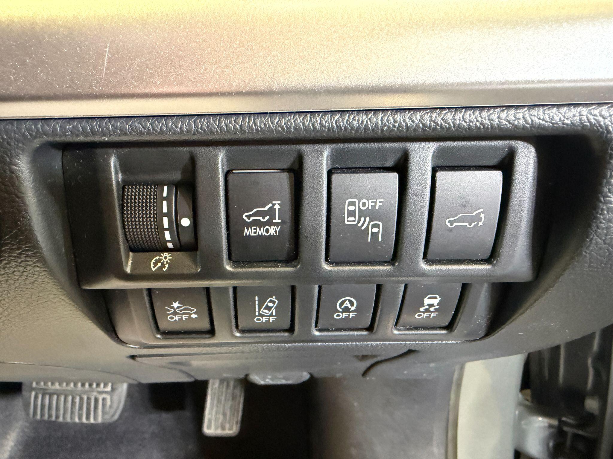 Subaru Outback view 20