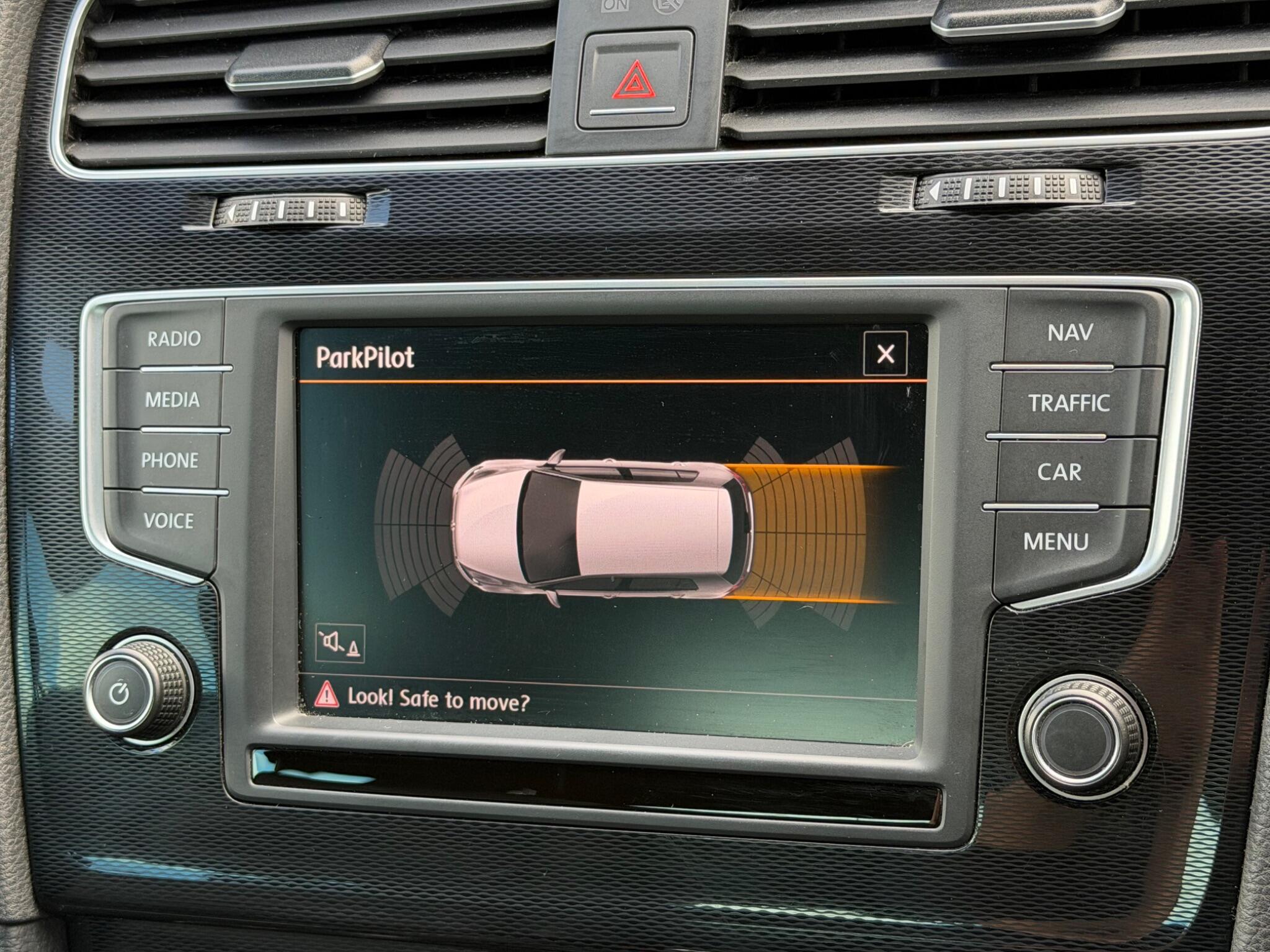 Volkswagen Golf view 37