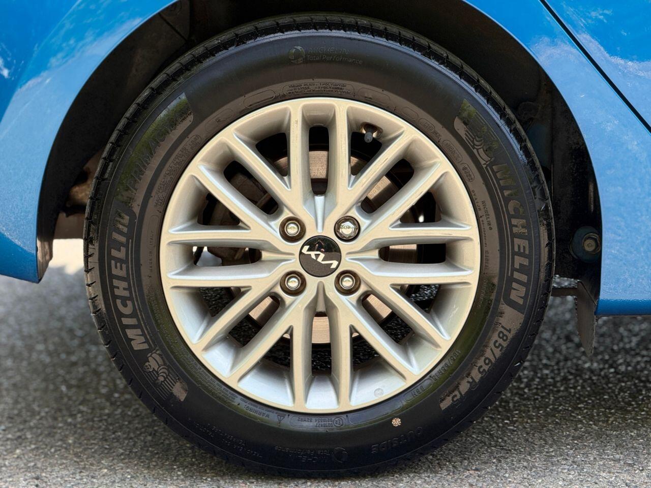 Kia Rio view 41