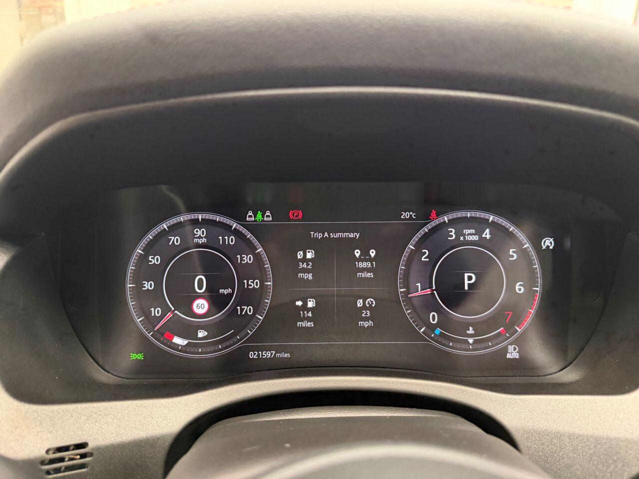 Jaguar Xe view 35