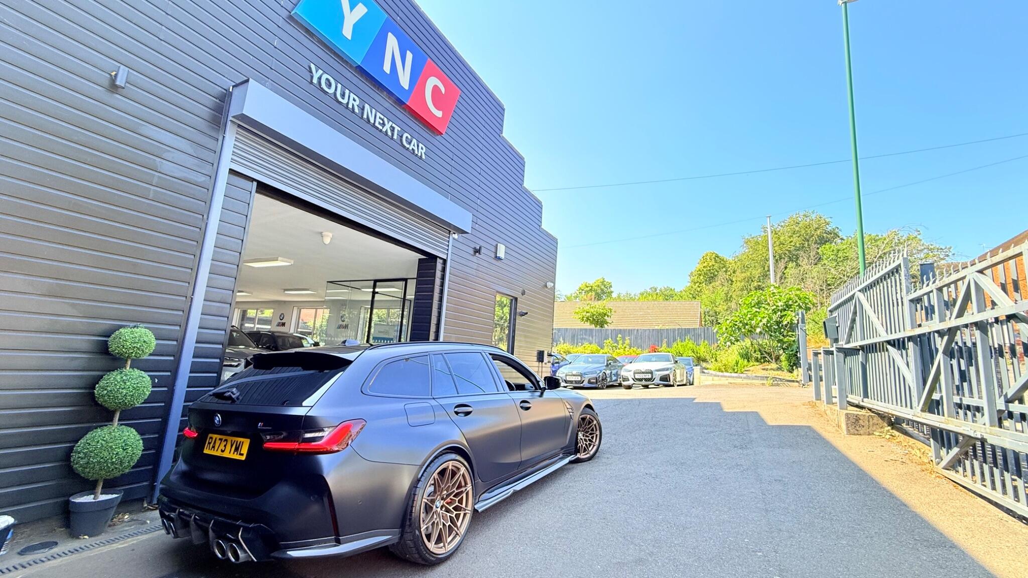 BMW M3 view 8