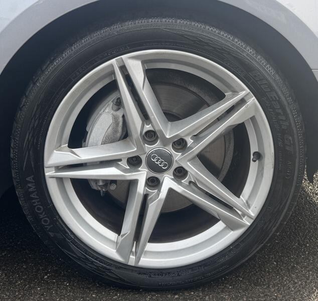 Audi A4 view 25