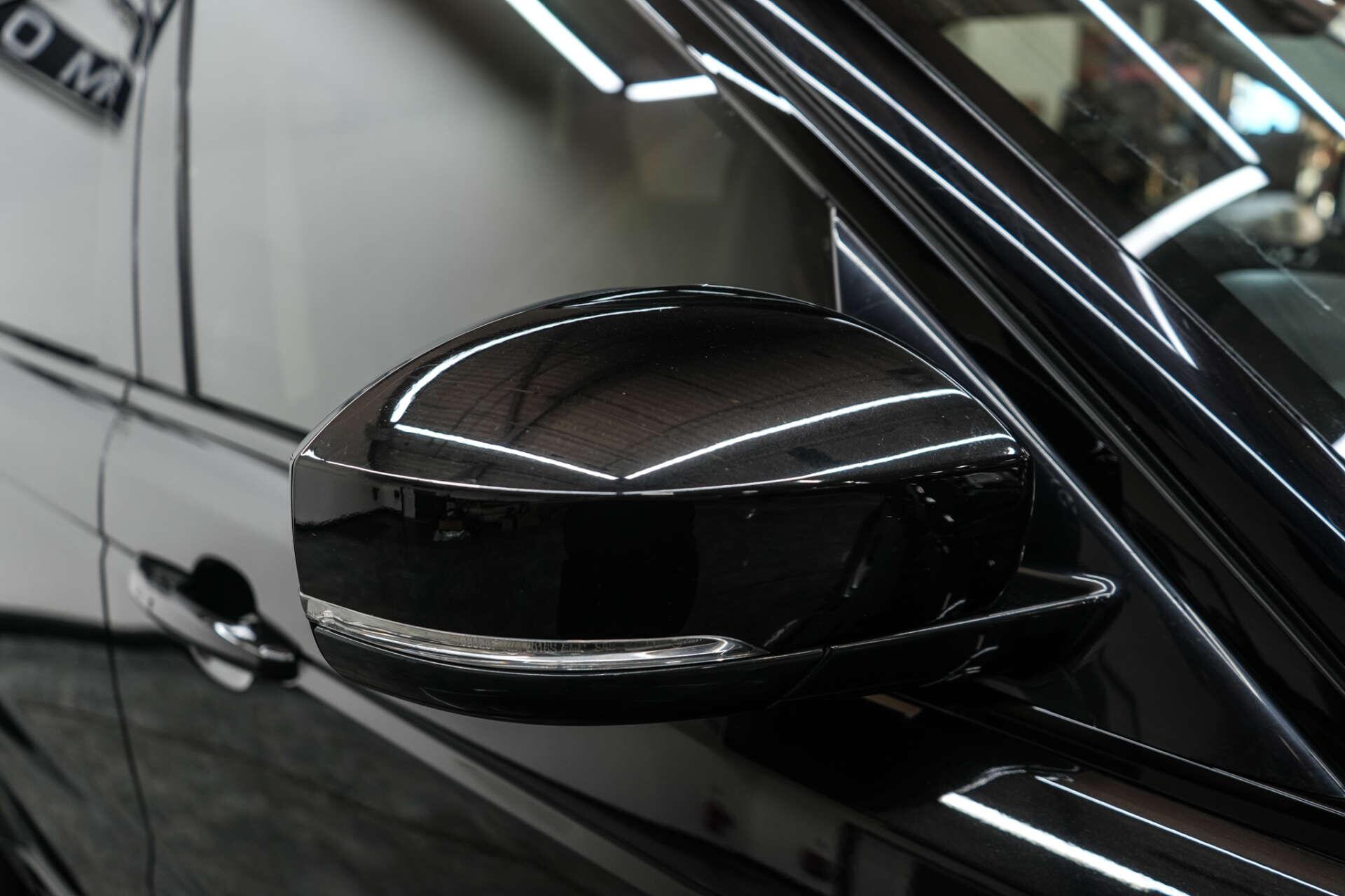 Land Rover Range Rover Sport view 8