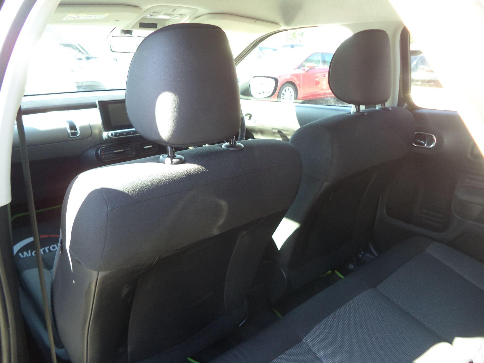 Citroen C4 Cactus view 38