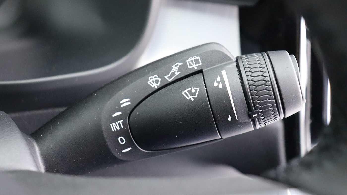 Volvo XC40 view 24