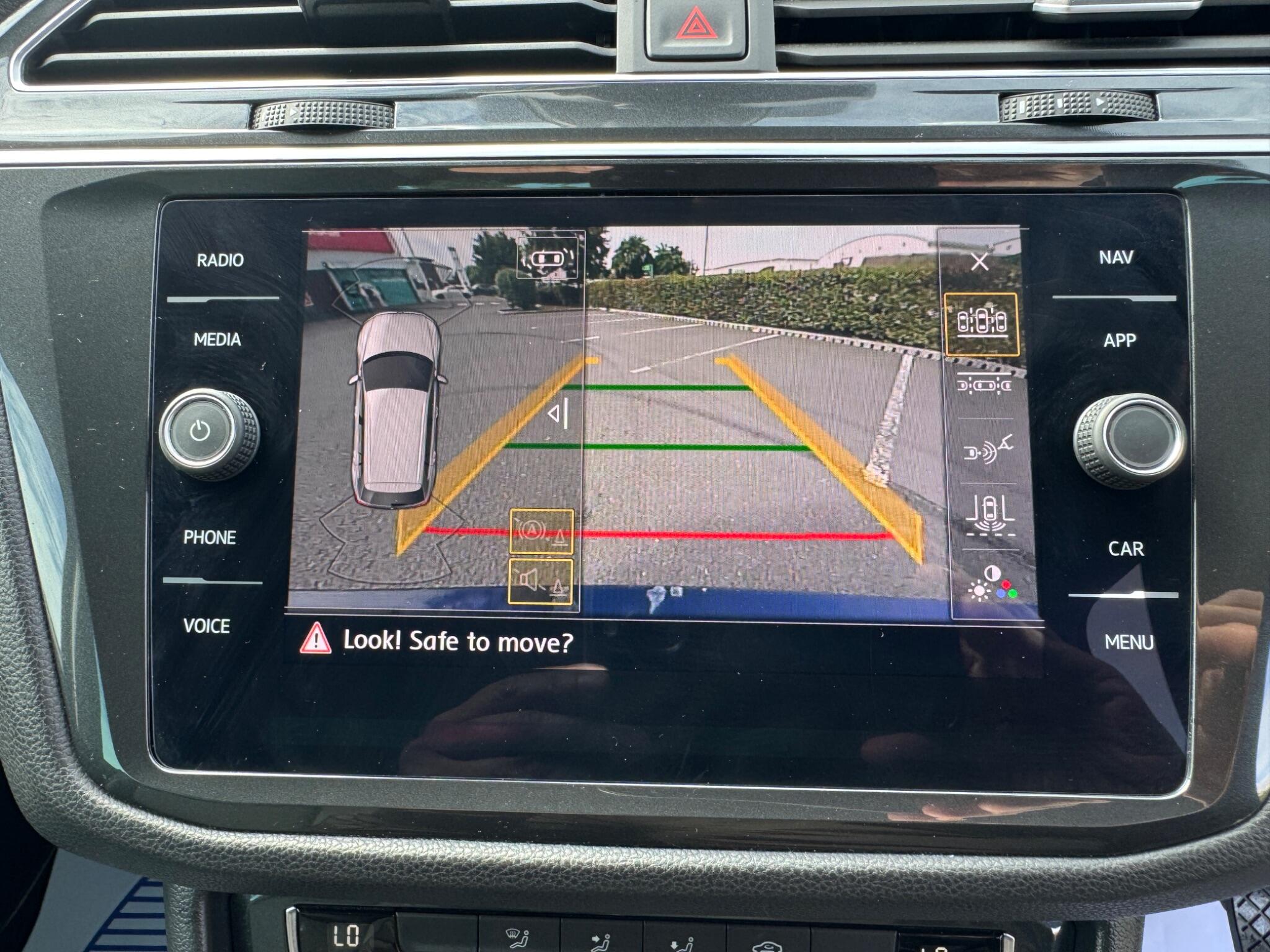 Volkswagen Tiguan view 38