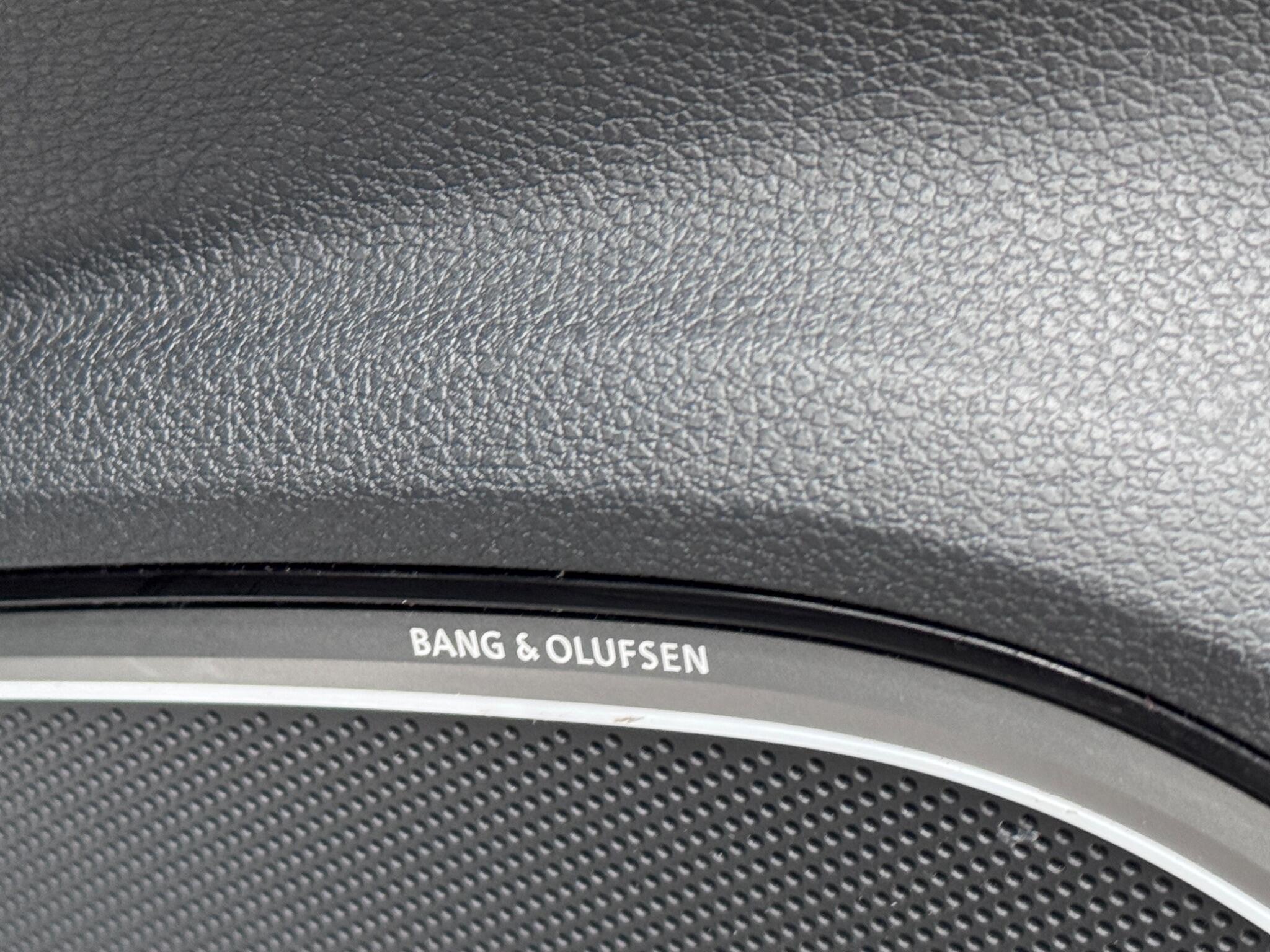 Audi S3 view 12