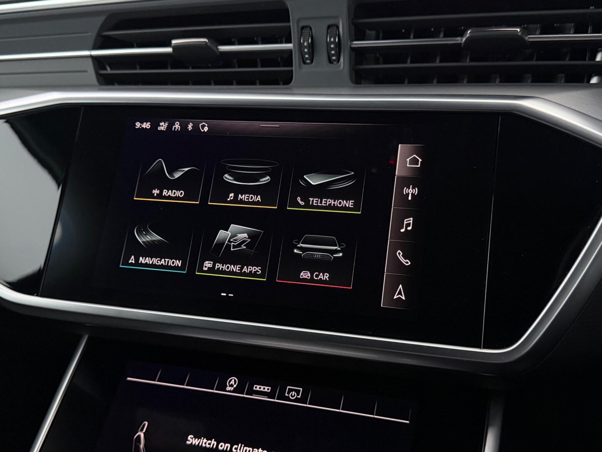 Audi A6 view 24