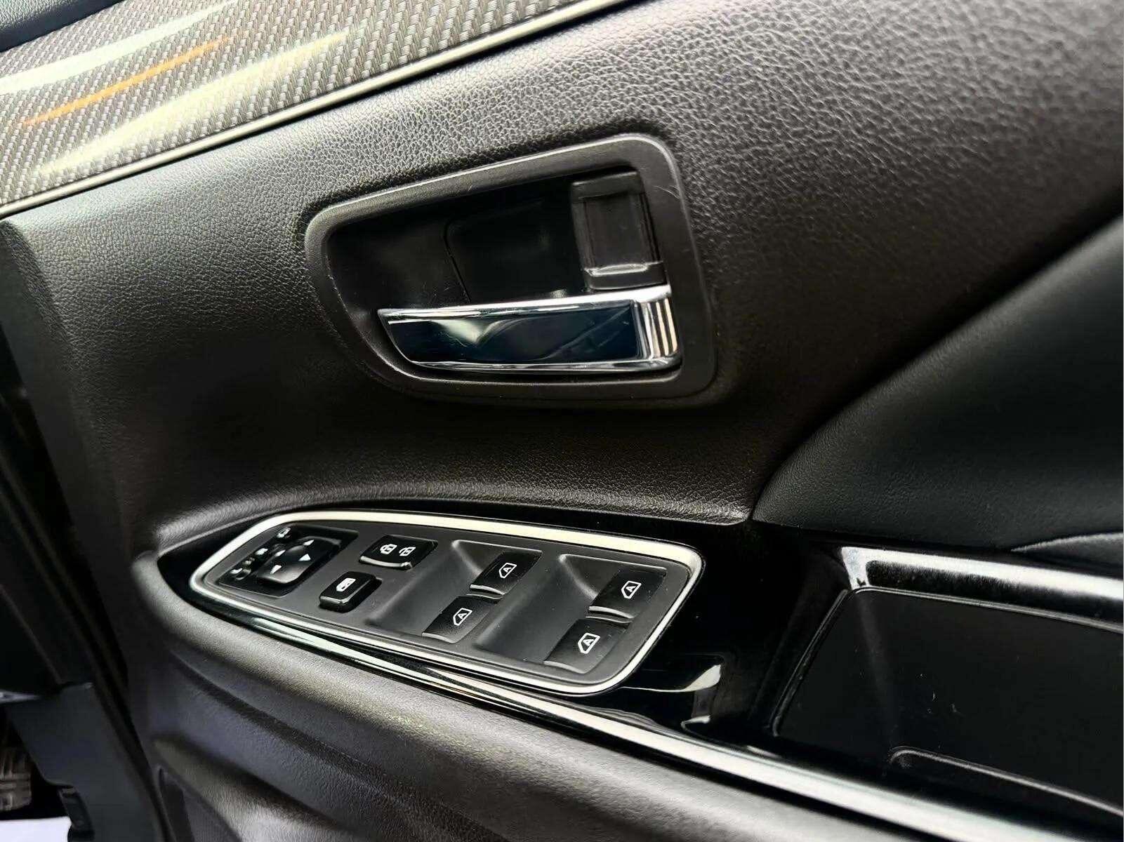 Mitsubishi Outlander view 39