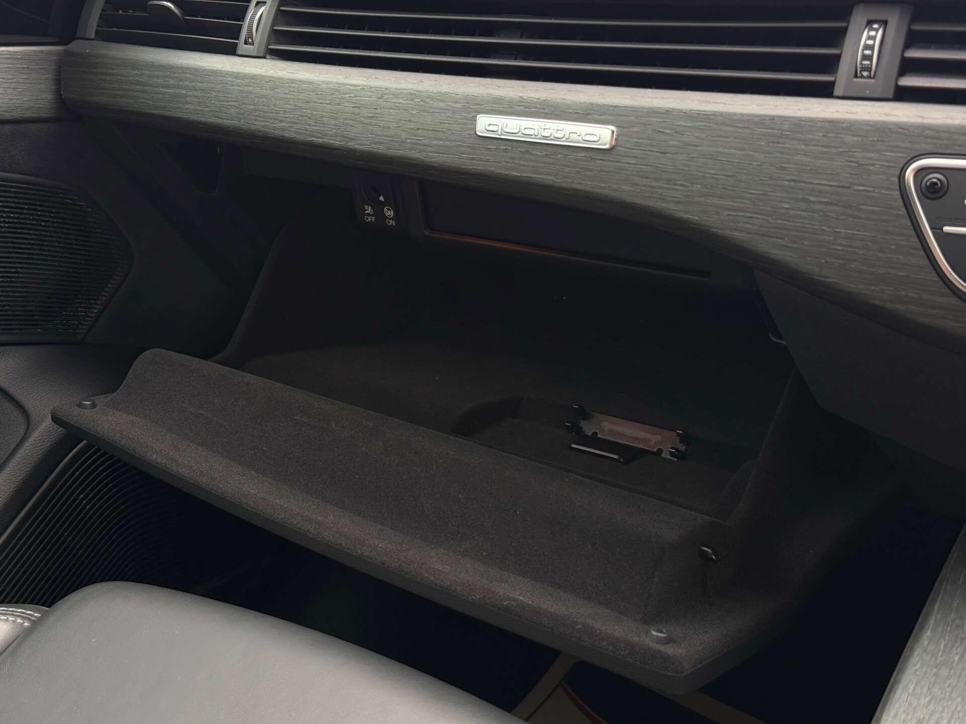 Audi A4 view 76